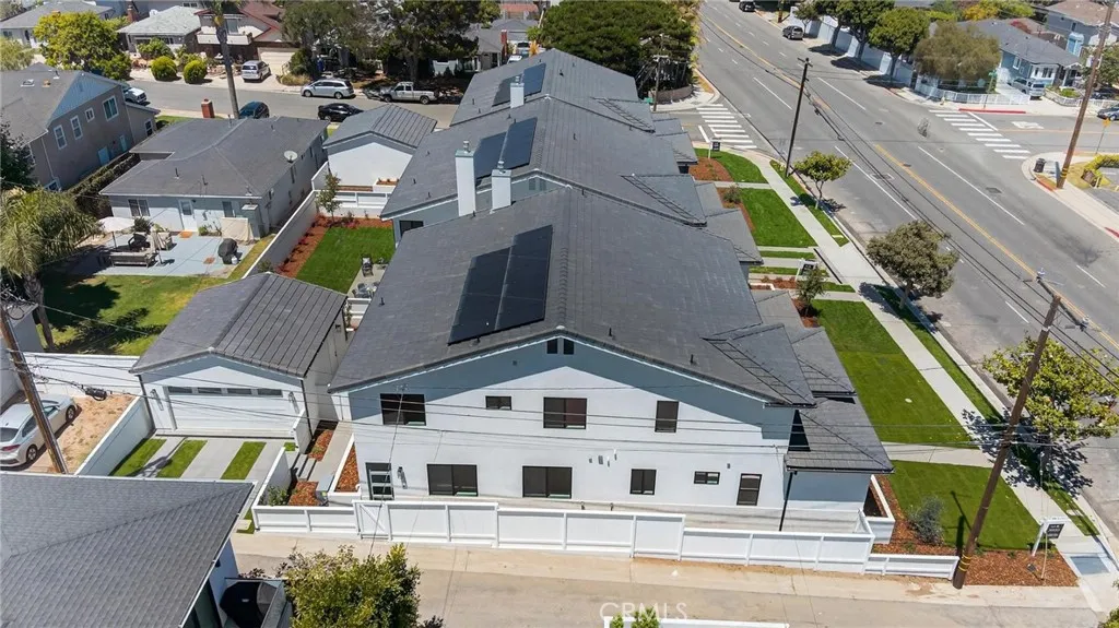 1011 Prospect Avenue S, Redondo Beach, California 90277 home-pic-45